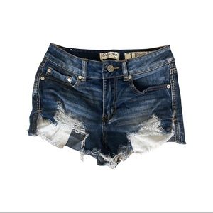 Distressed shorts